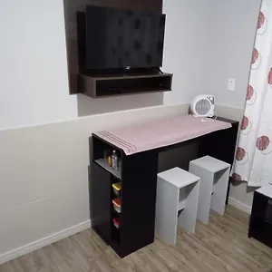  Casa de hóspedes Alternativa Manu Com Banheiro No Corredor Brasil
